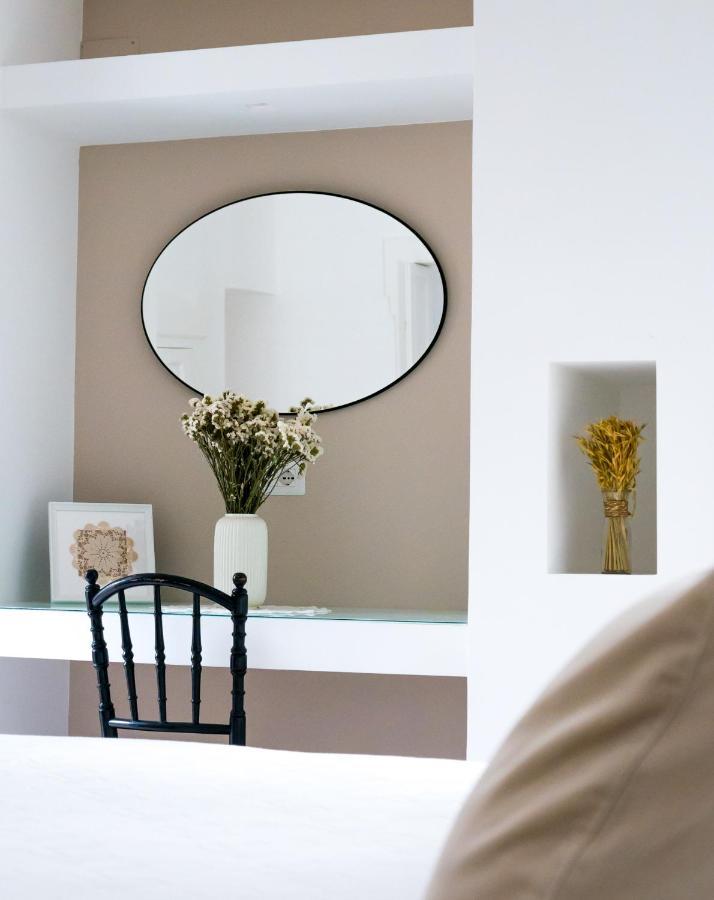 لوكوروتوندو Villa Aurelia Suites And Apartments المظهر الخارجي الصورة